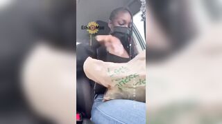 J'utilise du concombre dans ma voiture si mon copain n'est pas là