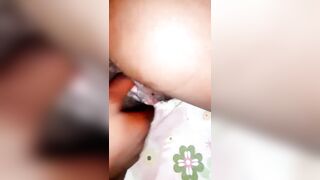 J'ai doité la chatte humide et baiser