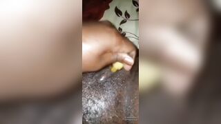 Lavielle avec une banane ? 1