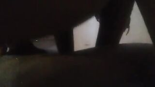 Il film la baise d'une pute