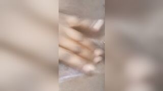 1674775600404