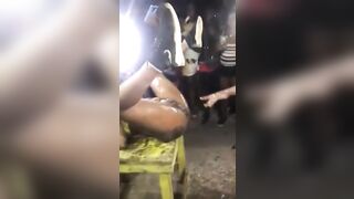 La pute en Spectacle ?