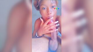 _Elle_aime_les_bonbons_