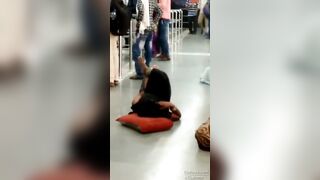 A l'attente de l'avions