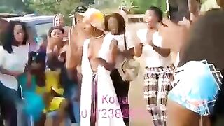 concours de beauté au village