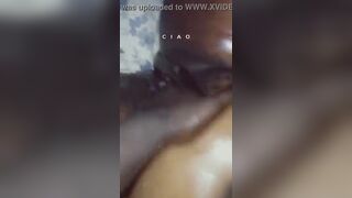 Une fille sénégalaise baisse s gas