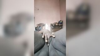 La maman Kenyane se masturbe pour moi Moko