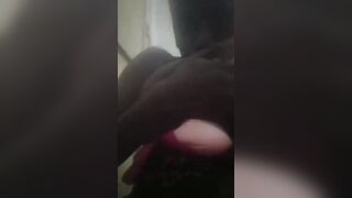 Oumou dily avec gros sein