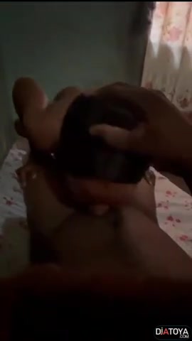 Carressement couple Malien