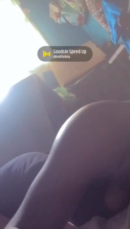 Sextape de la tiktokeuse vanessabaronne