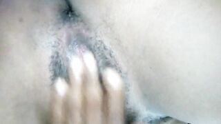 gros sein hot masturbe