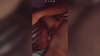 Elle lèches bien sa go