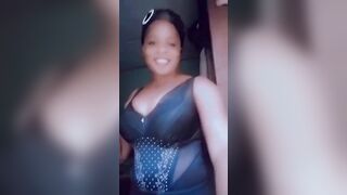 Femme mariée lingerie