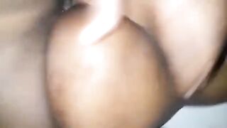Elle ce fait sodomiser sauvagement
