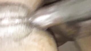 Elle veut que je pilonne sa chatte