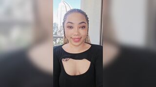 Elle a un gros cul naturel