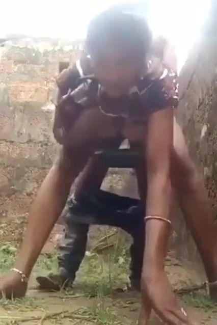 Baise au village