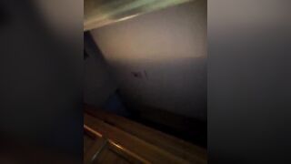 Binty montre sa jolie chatte part 1