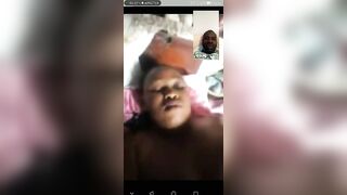 Appel vidéo avec une policière