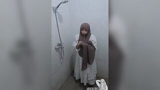 Deux marocaine sous la douche