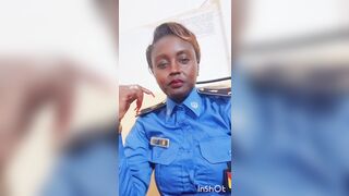 Sextape de la lesbienne policière qui fait buzz aux cameroun