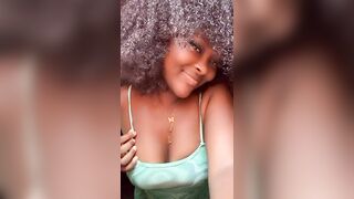 Go congolaise fais une vidéo pour son mec