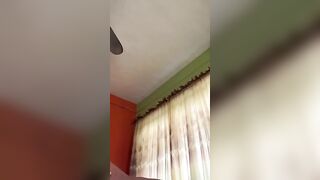 Bawalan avec seins tomber. 1