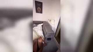 Gros cul africaine baisé par un blanc en brutal