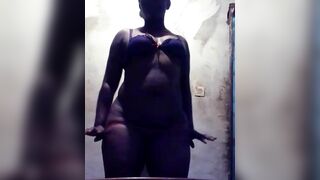 LA FEMME DE MON VOISIN