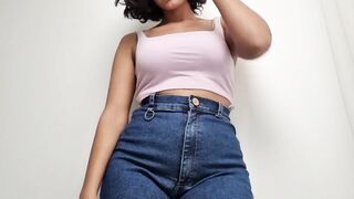 Ebony Teen Masturbates on Webcam After University