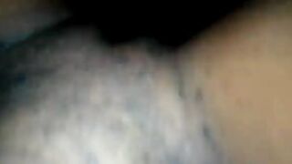 Chatte humide baisé avec jolie seins pointues