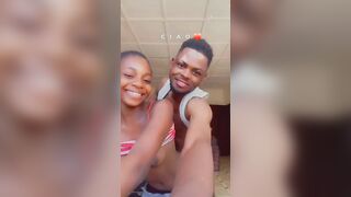 Baise couple camerounais en selfie