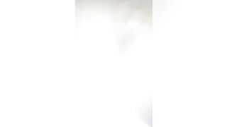 Femme infidèle fait une vidéo pour son amant part 2