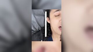 Un homme africain éjacule sur le visage d'une pute indienne