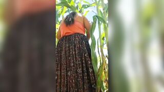 Excitée Elle se masturbe pour moi 3