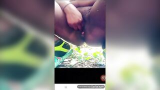 Gros cul twerk et doigté sa chatte pour éjaculer en live