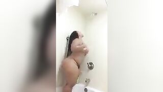 Soulaka musso bobaraba dans la douche Mauritanie