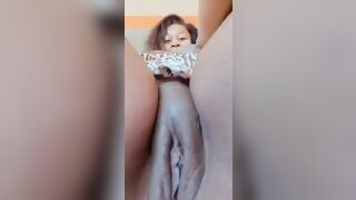 La secrétaire fait une vidéo pour le DG - 7