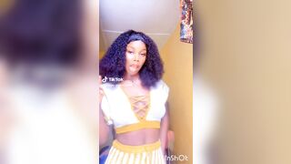 Fatima camara dit poupee noir