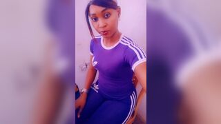 Eveline une Kenyane ???? elle veut ouvrir une boutique elle fait ça pour de l'argent ????