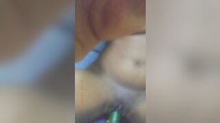 MA COPINE PREND LE CONCOMBRE