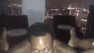 Baise à la femme du boîte de nuit