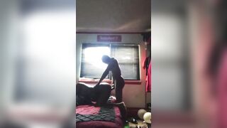 Il veut la tuer , la fille ne supporte plus c'est trop pour elle