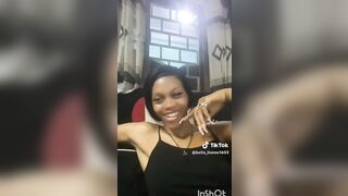 Belle bmb la chanteuse congolaise en pleine masturbation