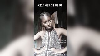 Hawa safila lesbienne se masturbes  en appel vidéo partie 02