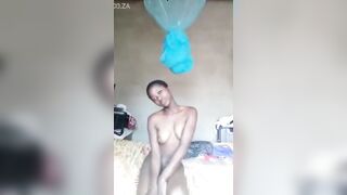 Laisse tomber la serviette pour moi baby.