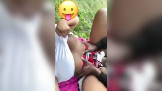 Baise brutal gros seins dans le jardin