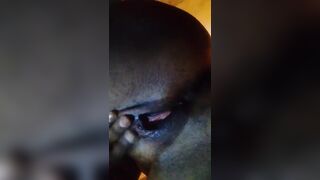 Elle montre ca belle form