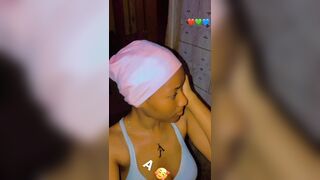 Bibichou kake nous montres sa chatte