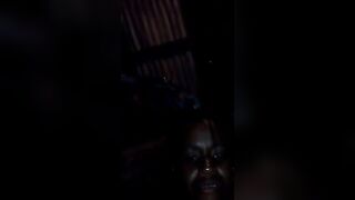 Alima lambert nous montre sa chatte